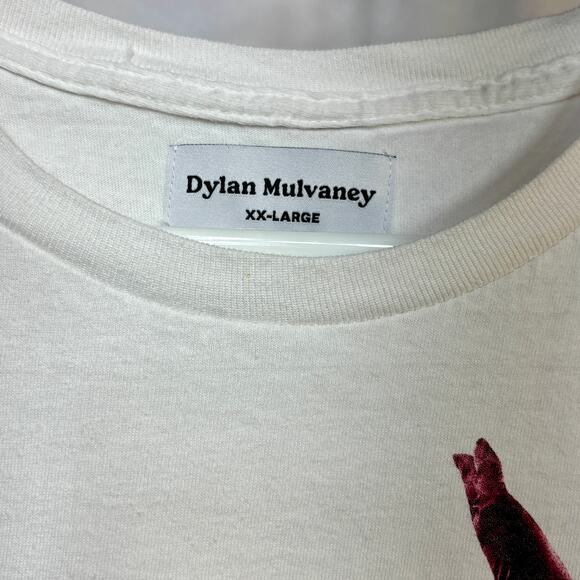 Dylan Mulvaney Unisex T-Shirt Size XXL Short Sleeve White Crew Neck Cotton Blend - Picture 4 of 4